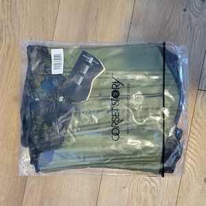 Green Longline Underbust With Black Bow And Lace Detail